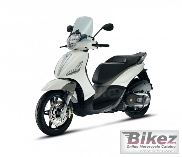 2012 Piaggio BV Sport Touring 350ie photo
